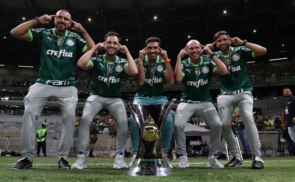 quem vai substituir abel? checamos quem deve ser o técnico do palmeiras contra o criciúma