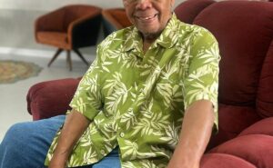 roque, assistente de silvio santos, é hospitalizado após apresentar sangramento na cabeça