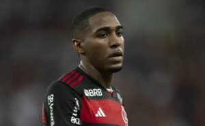 flamengo trabalha situação psicológica de lorran e tite expõe situação: “estou trazendo isso publicamente”