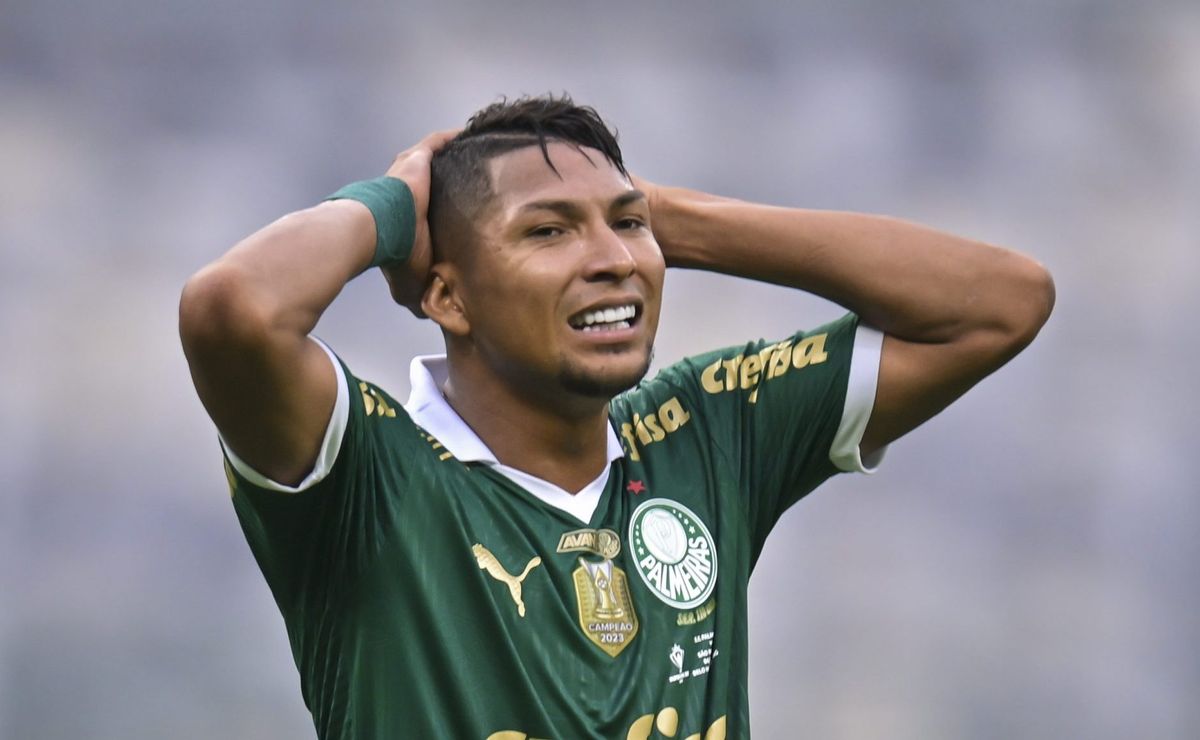 saída de rony é aprovada e torcida do palmeiras e repercute: “autoexplicativo”