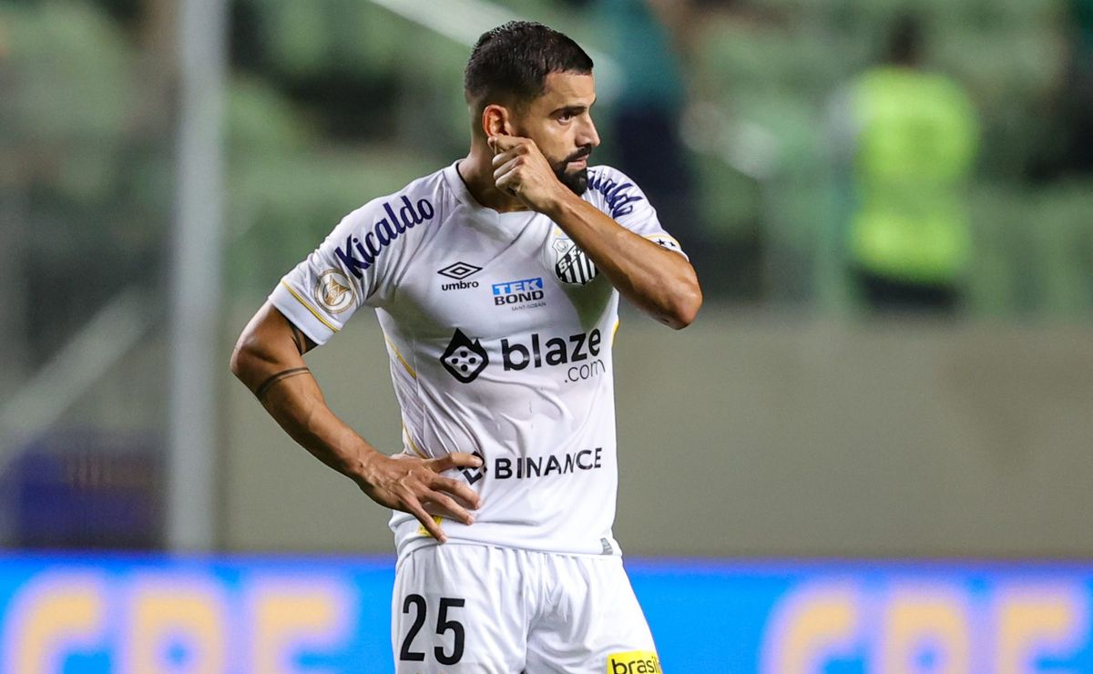 por fair play, rincón revela que jogadores do santos esperavam o gol contra do américa mg