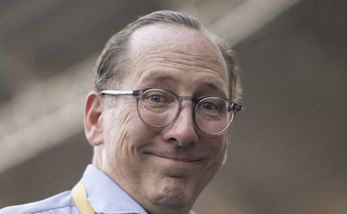 r$ 65 milhões: santos vence textor no mercado e garante permanência do zagueiro joaquim