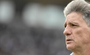 r$ 220 milhões: renato autoriza saída de meia por empréstimo do grêmio; foco é 'vitrine' para exterior