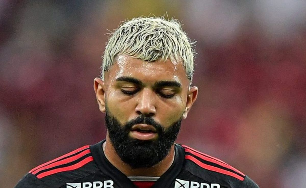 torcida do flamengo vê fim de ciclo para gabigol: "agradecer e vender"