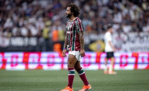 fluminense vence, não convence e revolta torcedores nas redes: “ninguém aqui é cego” 