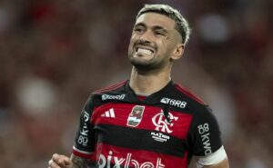 acabou a esperança: arrascaeta não se recupera a tempo, e desfalcará novamente o flamengo