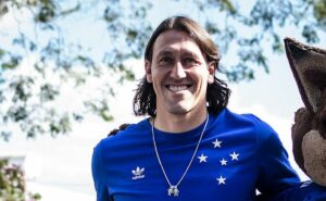 Ídolo do cruzeiro revela que foi determinante para mudança na carreira de cássio