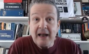 juca kfouri explica possível motivo para demissão de rubão no corinthians: “está absolutamente indignado”