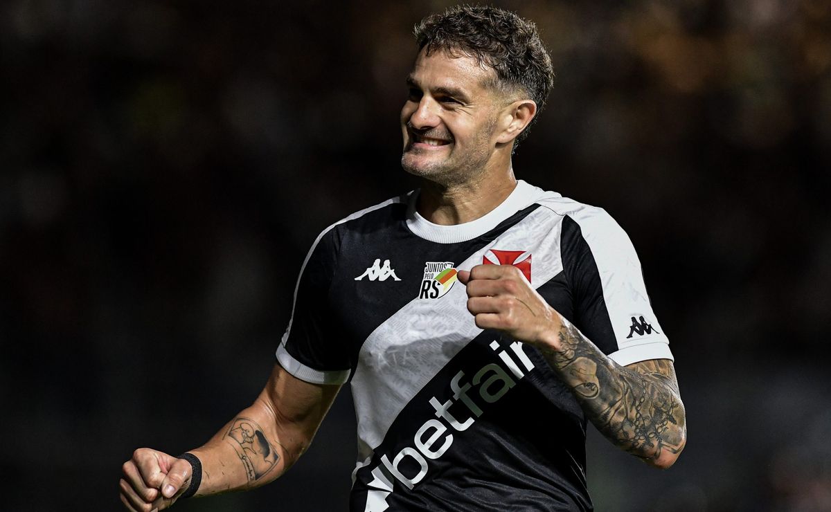 assista belo gol de vegetti que fez torcida do vasco o comparar com haaland