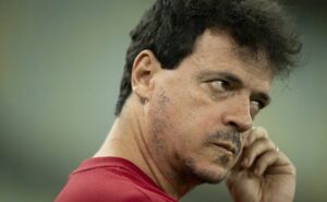 possível novidade: venê garante john kennedy como titular em jogo pela libertadores