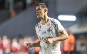 jp chermont desfalca o santos em duas partidas do campeonato brasileiro série b