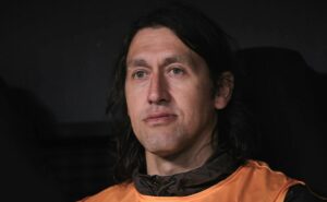 É oficial: cássio anuncia despedida do corinthians em vídeo e está a caminho do cruzeiro