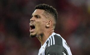 paulinho exalta trabalho de milito no atlético mg: "está nos ajudando"