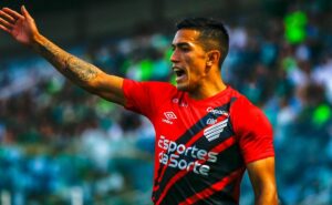 em busca de melhor campanha, athletico recebe o ameliano pela sul americana: horário e onde assistir ao vivo