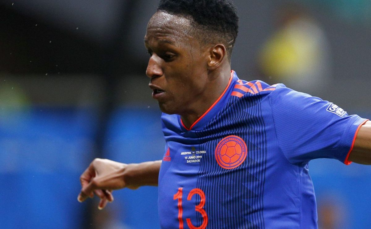 agente de mina agenda viagem ao brasil e aumenta rumores sobre possibilidade de acerto com o cruzeiro