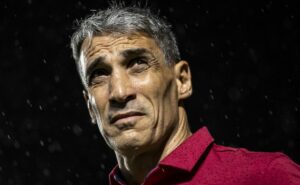 vojvoda, técnico do fortaleza, analisa time do vasco após empate na copa do brasil