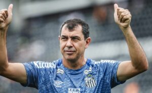 santos de carille já causou demissão de dois técnicos na série b em seis rodadas