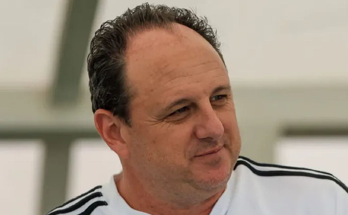 rogério ceni não poupa elogios ao atlético mg: “um dos melhores níveis de futebol do país”