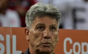 brasileirão: grêmio de renato pode jogar gre nal no maracanã ou em caxias