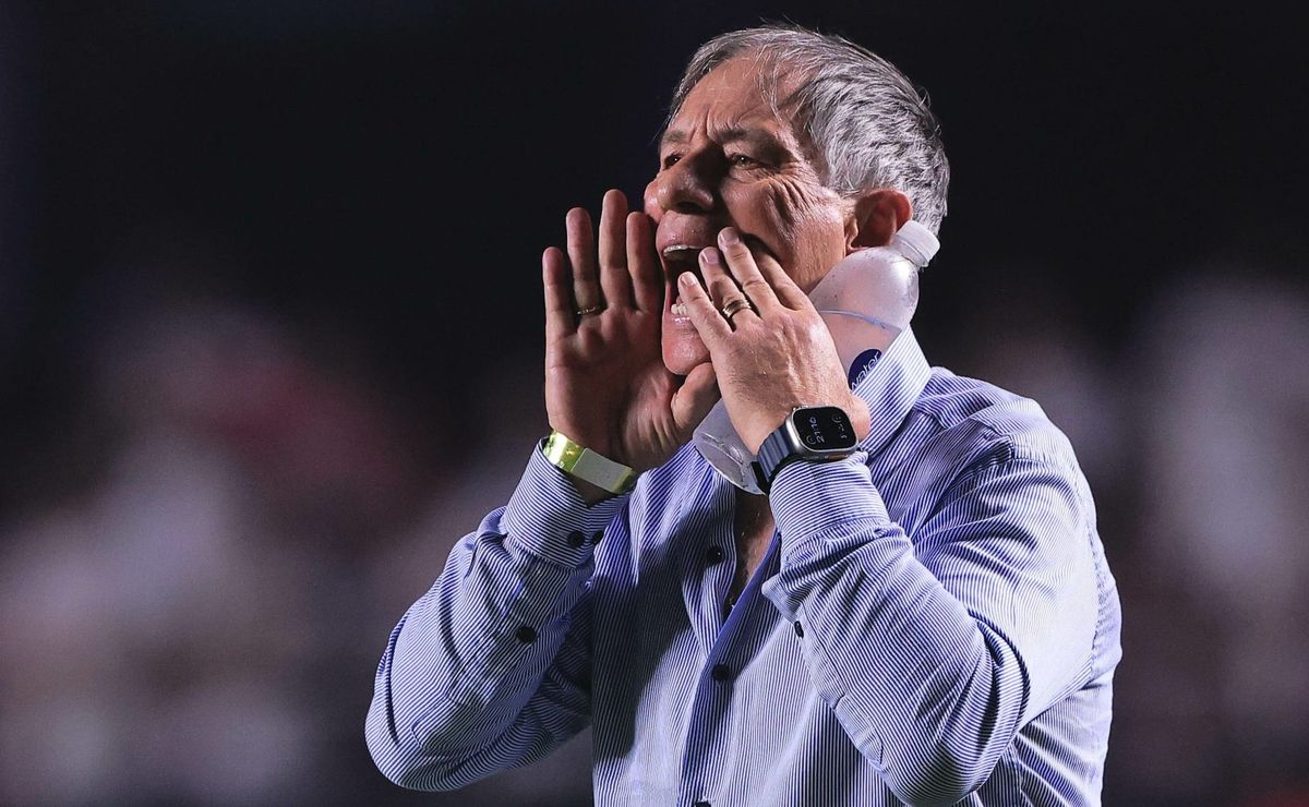 ariel holan, técnico do barcelona equ, enaltece são paulo de zubeldía: "grande rival"