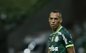 breno lopes declara carinho pelo palmeiras e revela motivo de saída
