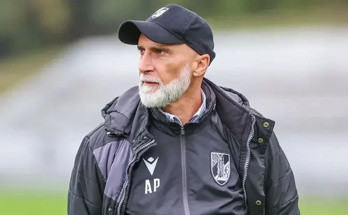 contratação do técnico Álvaro pacheco pode ser atrapalhada após situação do vasco com a 777? veja detalhes