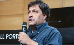 cbf aceita pedido e alberto guerra já sabe por quanto tempo grêmio ficará parado