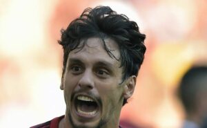 rodrigo caio acerta salário com o grêmio e embarca para canoas