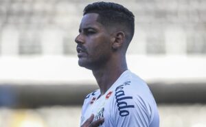 santos conta com o retorno de aderlan em momento importante; confira