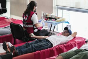 “a drop of hope”: fbm foundation embodies the power of giving with a blood donation initiative in pasig city