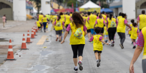 corridas de rua temáticas incentivam a renovação da base de praticantes do running