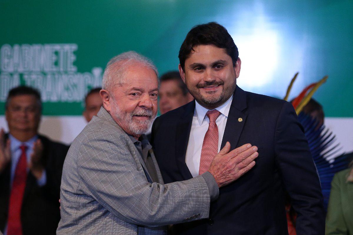 feds recommend indictment of brazil’s communications minister