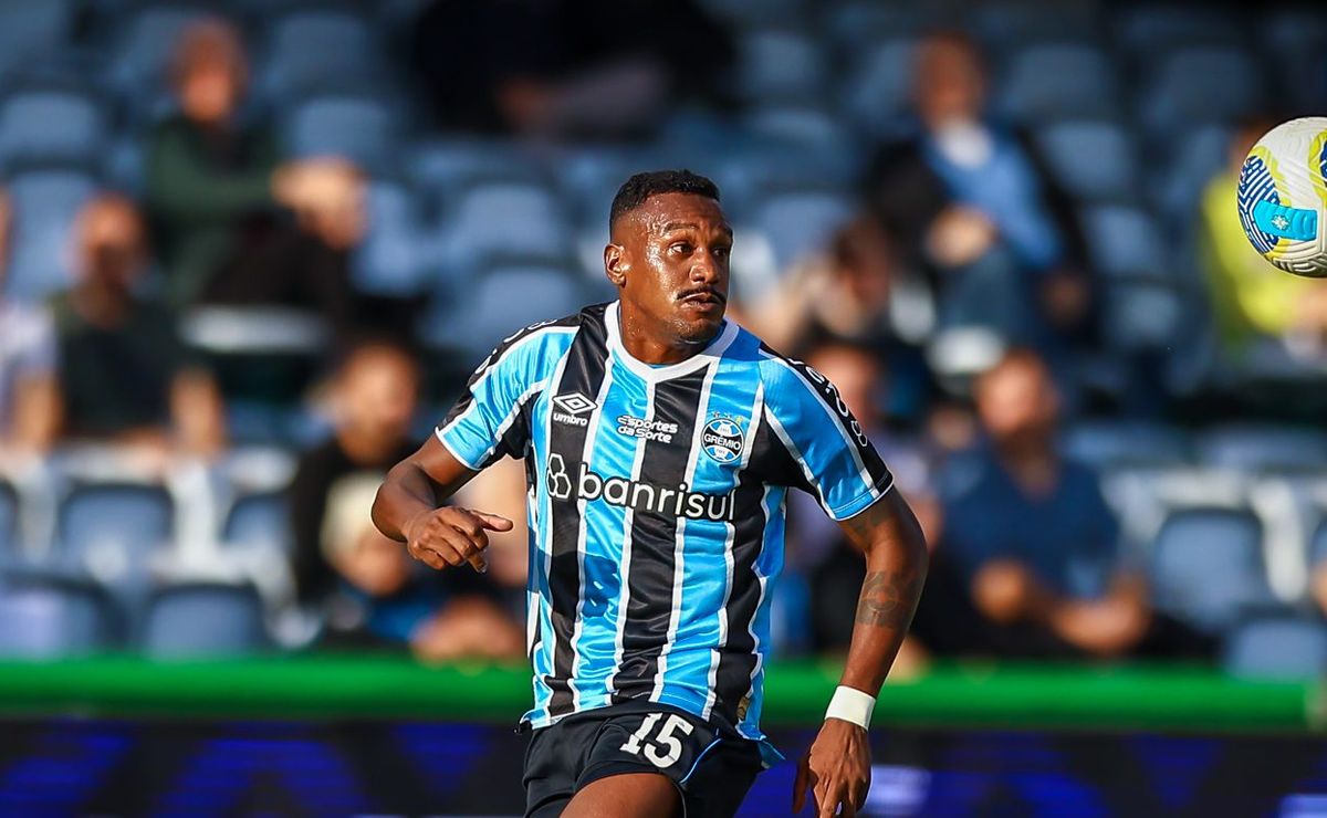 edenílson desabafa após derrota do grêmio e recebe crítica: “barrar os guris”