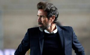 eduardo domínguez, técnico do estudiantes, revela estratégia para conseguir empate com o grêmio: “ia se desesperar”