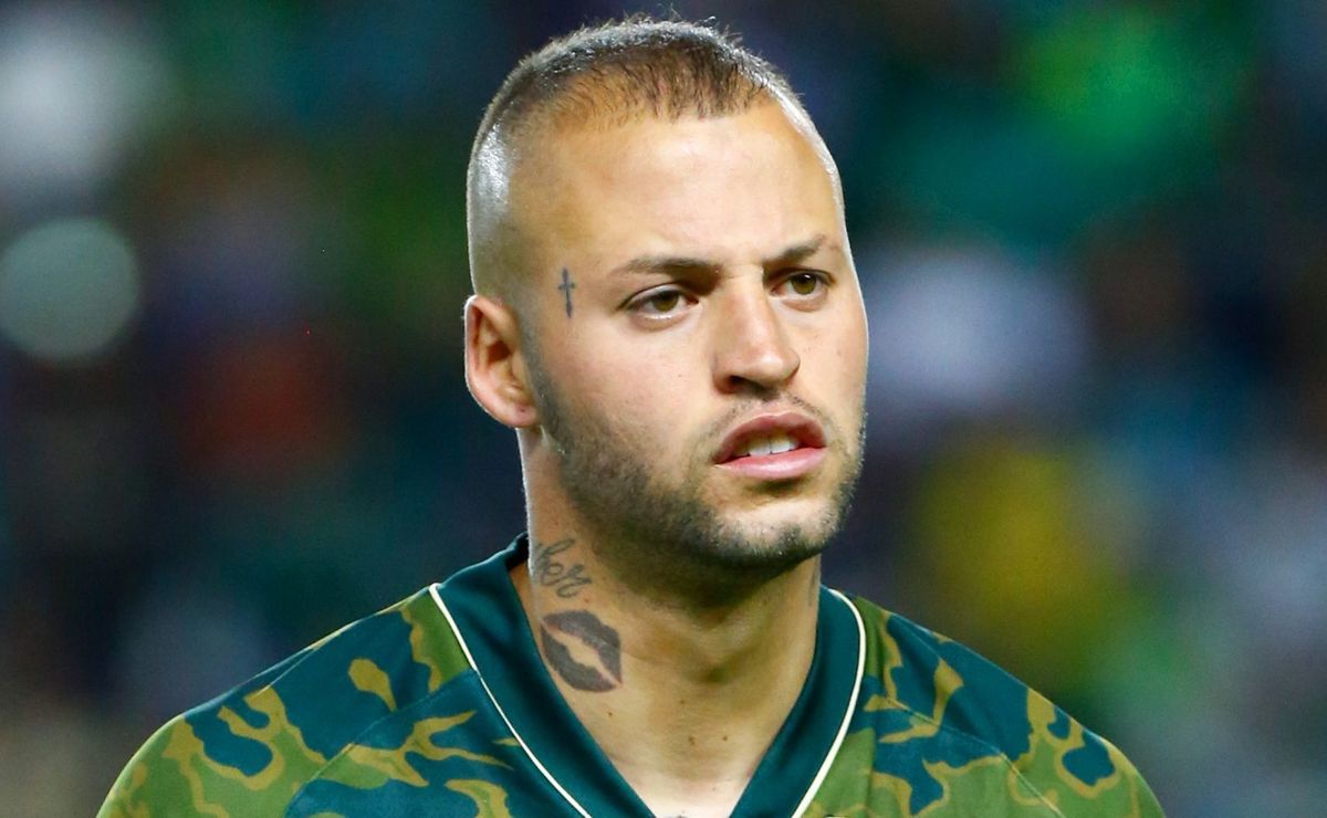 além de philippe coutinho, vasco quer contratar nico lópez, do león mex