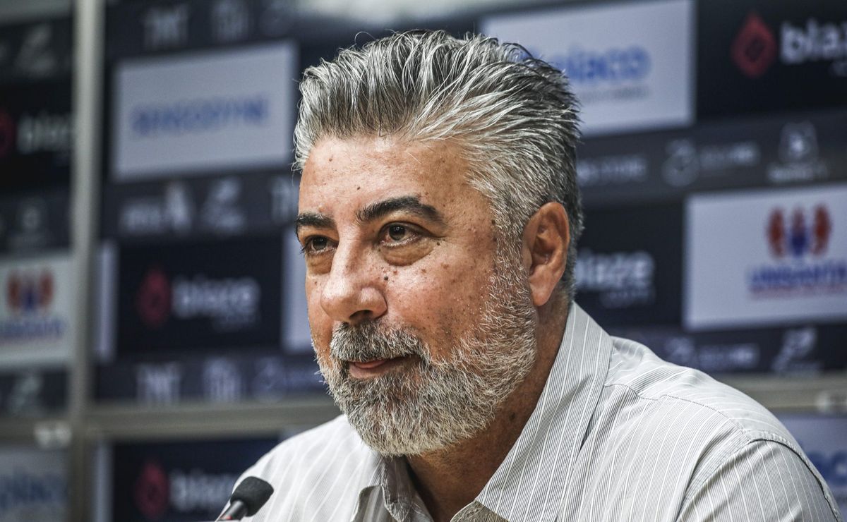 satisfações: alexandre gallo concederá entrevista coletiva na segunda (09), e torcedores comentam