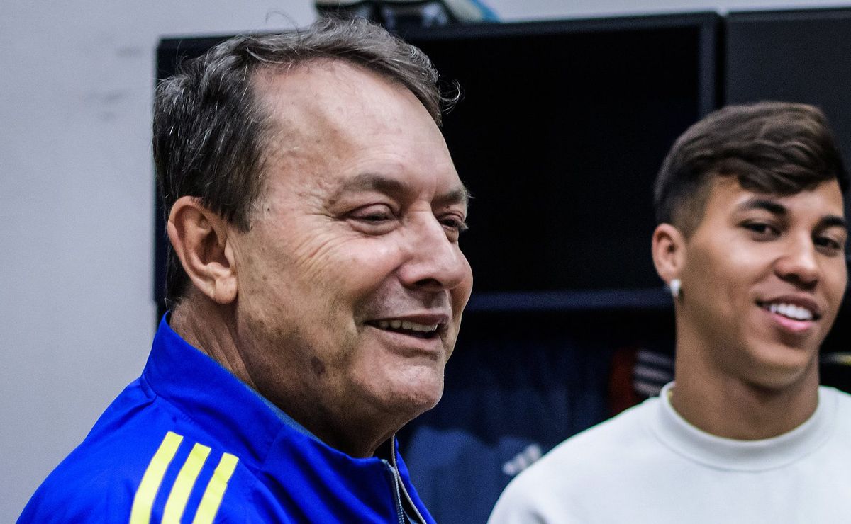 cruzeiro supera flamengo e lidera gastos em contratações na temporada