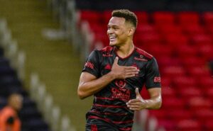 tottenham e +1 miram contratação de rodrigo muniz, cria do flamengo, e fulham define valor; veja