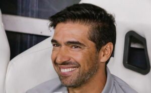 além de felipe anderson e giay, palmeiras decide contratar 2 reforços para abel ferreira