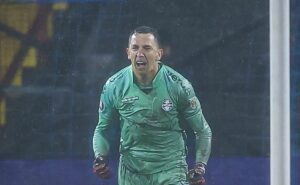 marchesín manda resposta a caíque e situação repercute entre gremistas: “importante isso”