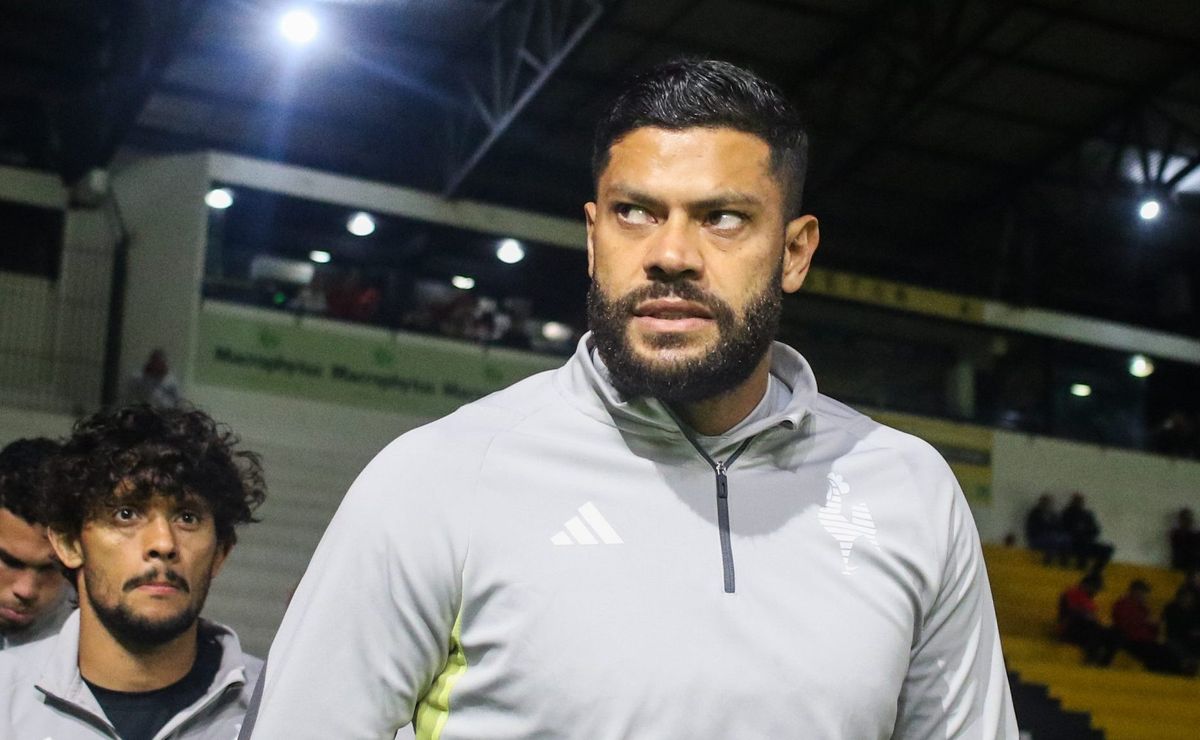 hulk revela esforço para retornar ao brasil a tempo de ajudar o atlético mg em campo