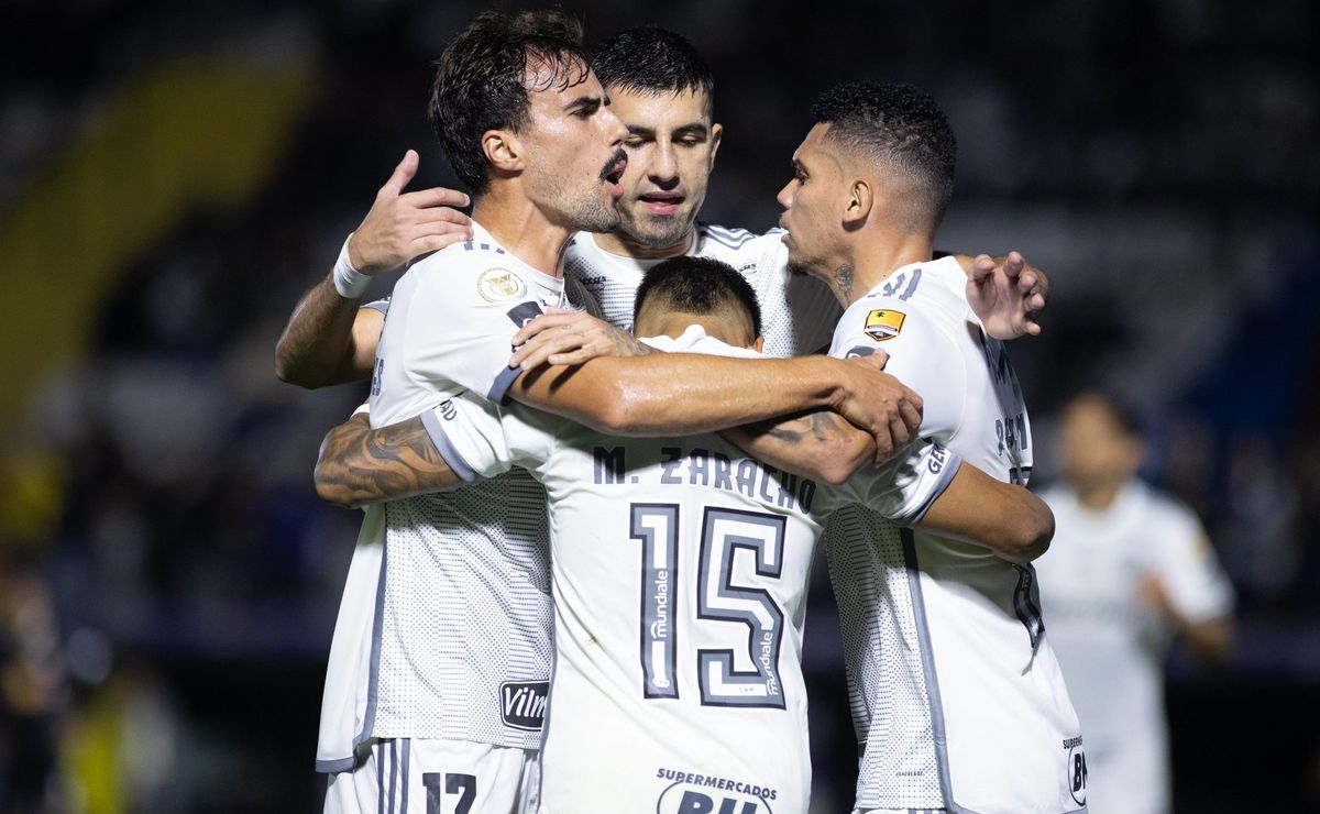 de virada, o atlético mg vence o bragantino e conquista 3 pontos importantes