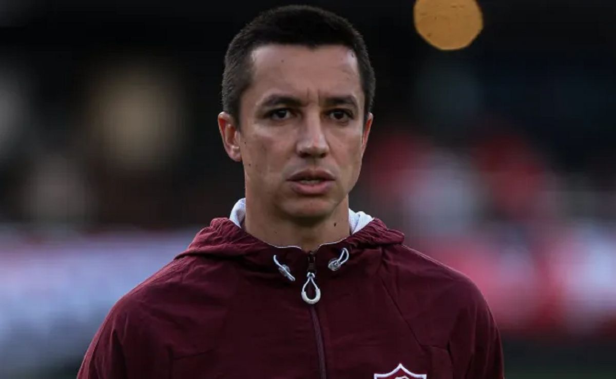 eduardo barros lamenta público no tropeço do fluminense: “esperava um maracanã com público maior hoje”