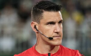 cbf divulga análise do var em pênalti em bruno henrique no fla flu: "acaba alçando o adversário"