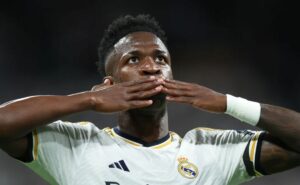 vini jr. é o primeiro brasileiro artilheiro no real madrid desde ronaldo fenômeno