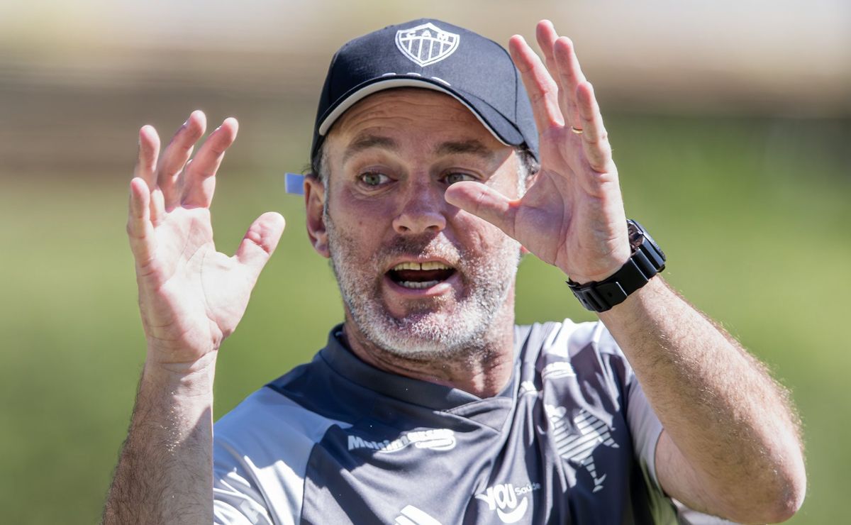 r$ 18,2 milhões: atlético mg abre conversa com santiago montiel, pupilo de milito no argentino juniors