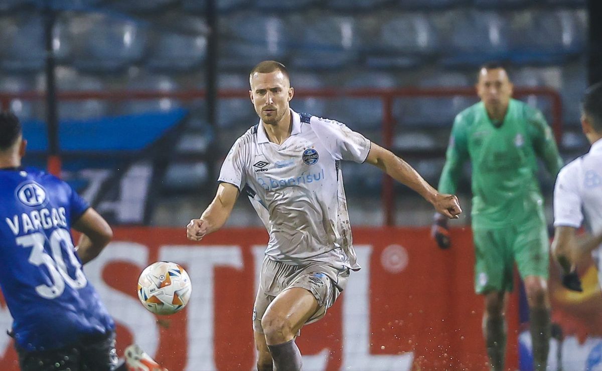 grêmio vence na libertadores e situação envolvendo rodrigo ely repercute na torcida: “precisamos falar”