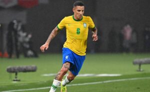 guilherme arana comenta sobre a oscilação da seleção brasileira contra o méxico