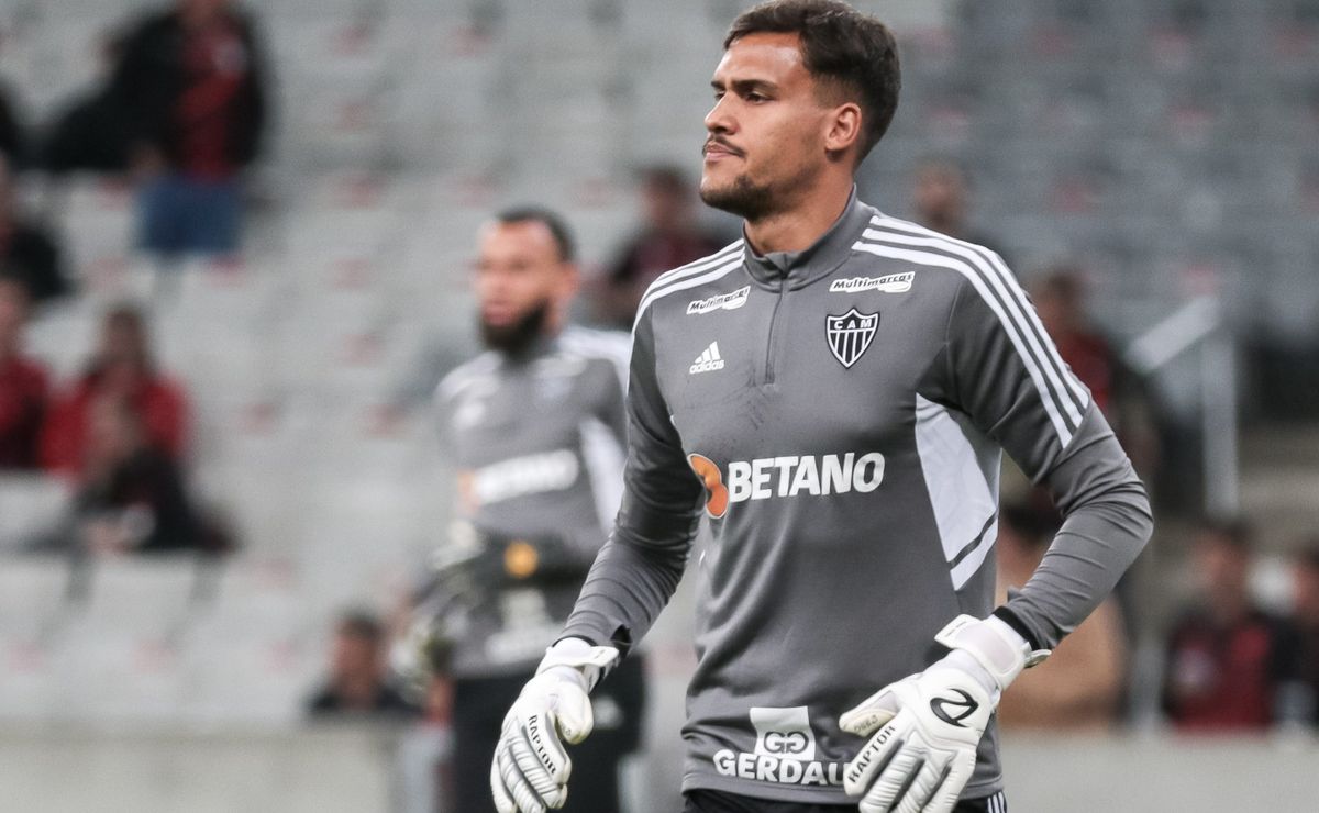 goleiro do atlético mg, matheus mendes recebe sondagem do corinthians