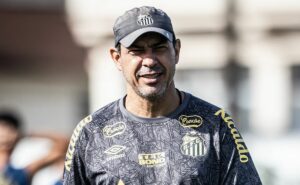 pedrinho vira reforço imediato no santos e carille estuda mudança contra novorizontino